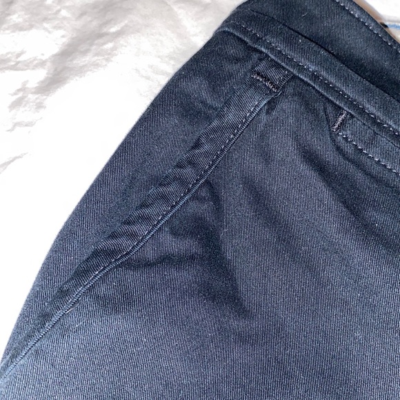 Abercrombie & Fitch Men’s Chinos - Picture 4 of 7